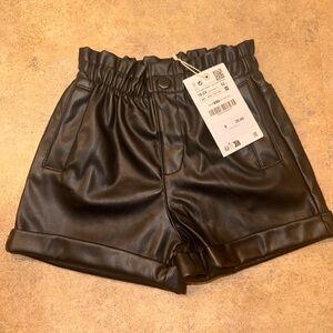 ZARA FAUX LEATHER SHORTS